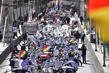 Opositores protestan contra ‘persecución política’ desde la Presidencia de Bolivia