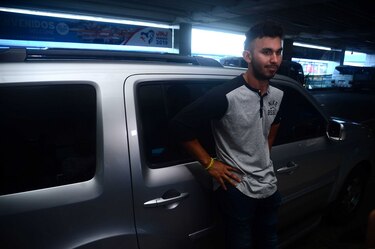 Los peloteros panameños Jaime Barría y Javier Guerra están en casa