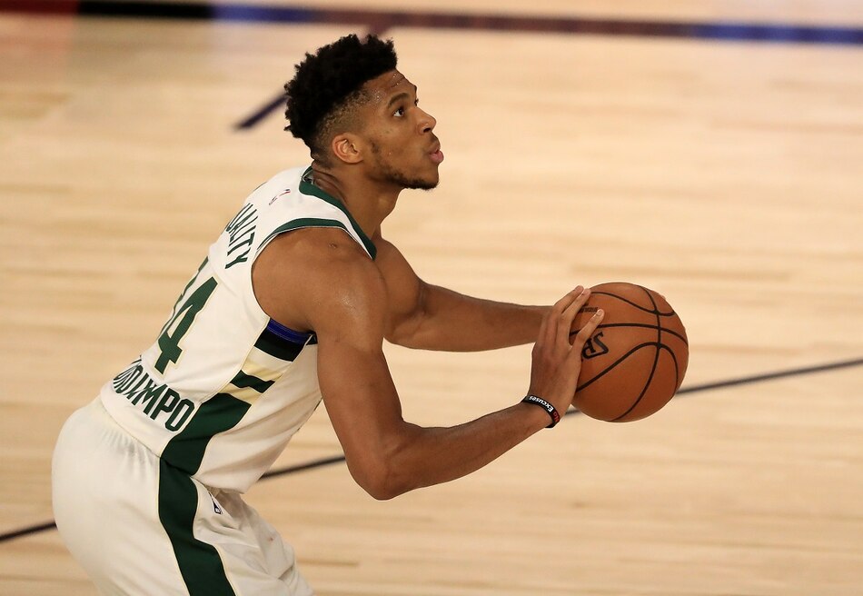 Giannis Antetokounmpo, elegido MVP de la NBA por segundo año consecutivo