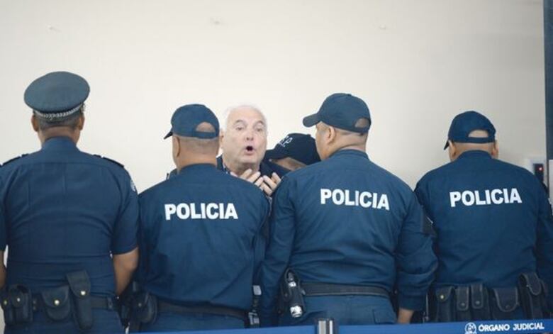 Fiscal señala posible violación a ley electoral por parte de Martinelli