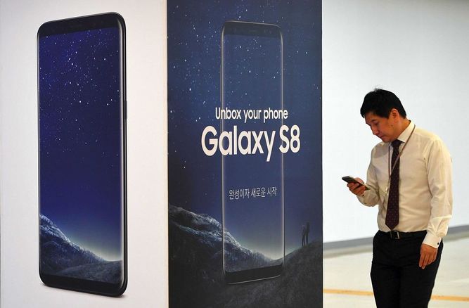 Samsung desplaza a Apple del primer lugar en teléfonos inteligentes