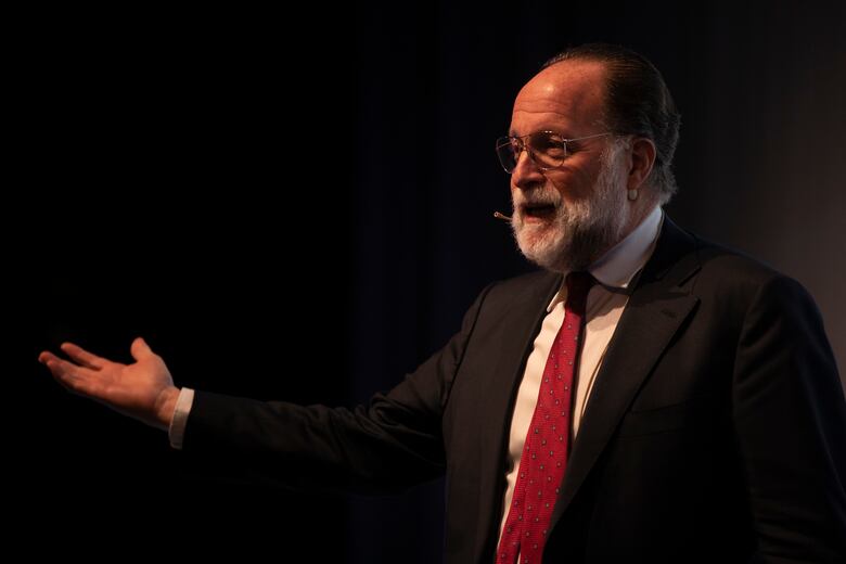 ‘Los países exitosos son los que compiten por talento’: Hausmann