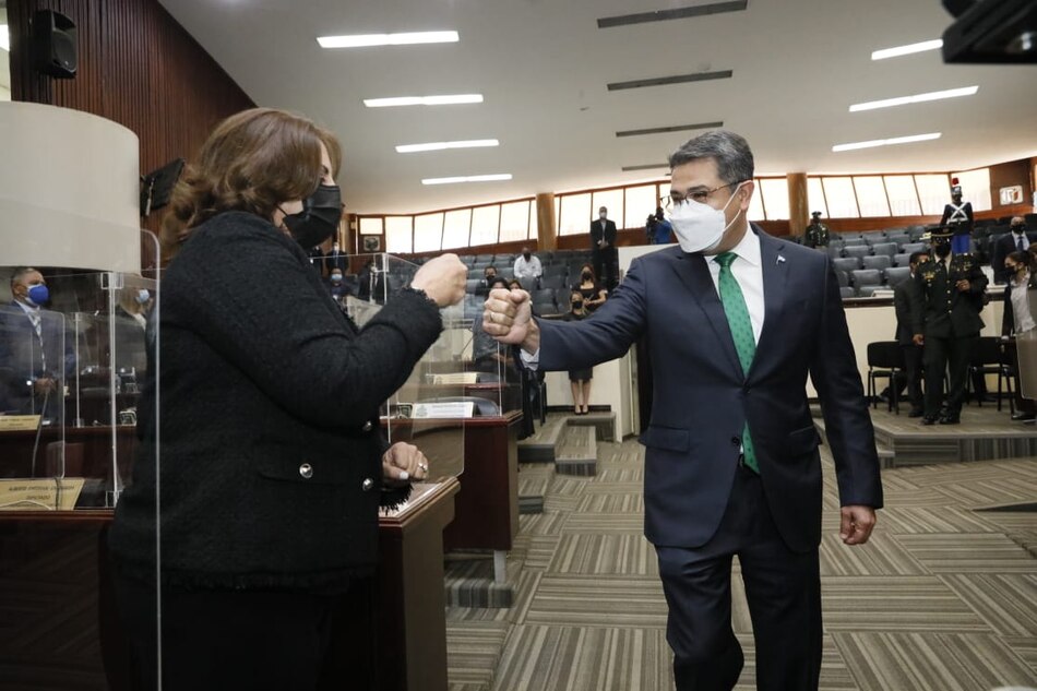 ‘No soy amigo’ de narcos, asegura el presidente de Honduras, investigado en Estados Unidos