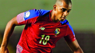 Tony Taylor jugará en Portugal