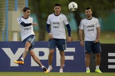 Argentina llega entonada ante una Bolivia aturdida