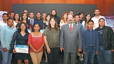 Banconal entregó premios 