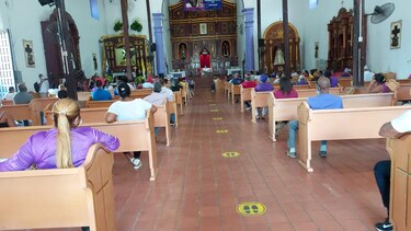 Con restricciones por la pandemia se celebra festividad del Cristo Negro de Portobelo