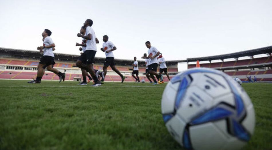 Bolillo Gómez define lista de 20 jugadores para enfrentar a El Salvador