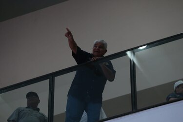 Mulino hizo una breve visita a la sede del Tribunal Electoral