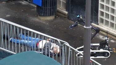 Atacante de la comisaría de París tenía antecedentes por robo en Luxemburgo