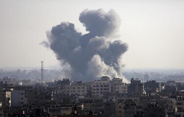 Ban califica como 'insostenible' situación en Gaza, con 88 palestinos muertos