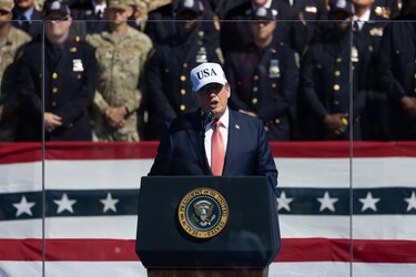 Trump pide a Putin el fin de la guerra y espera sellar la paz durante su mandato