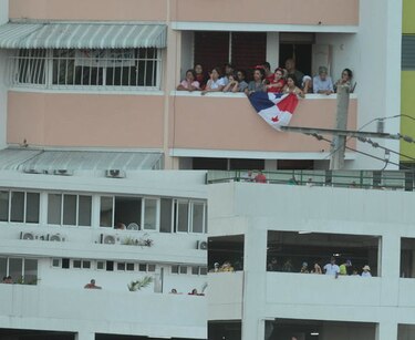 'Cuántas cosas nos pueden diferenciar, pero eso no impidió poder encontrarnos', dice el papa a los jóvenes
