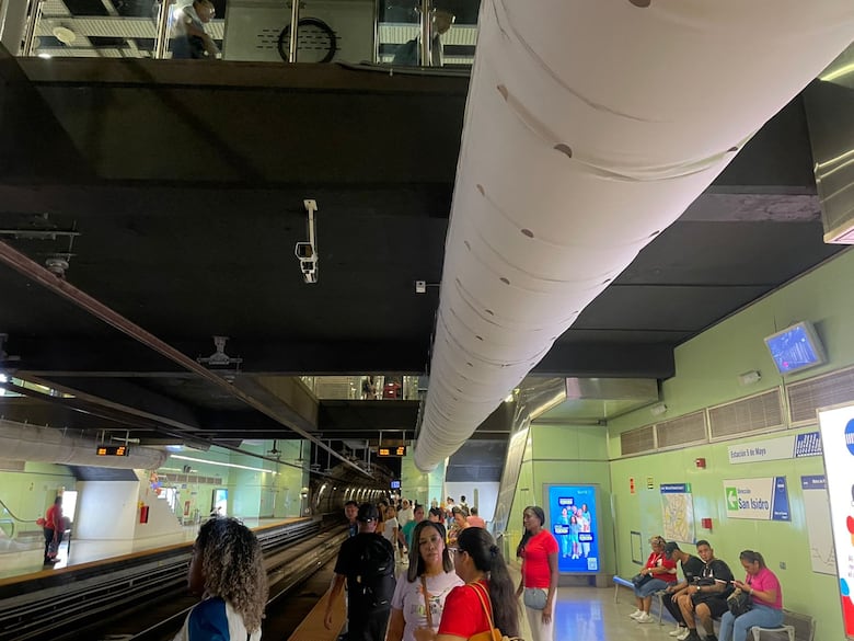 Usuarios del Metro enfrentarán seis meses más de calor ‘infernal’; estaciones subterráneas tendrán mantenimiento
