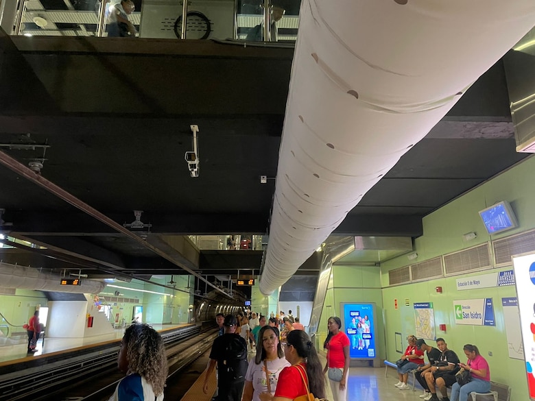 Usuarios del Metro enfrentarán seis meses más de calor ‘infernal’; estaciones subterráneas tendrán mantenimiento