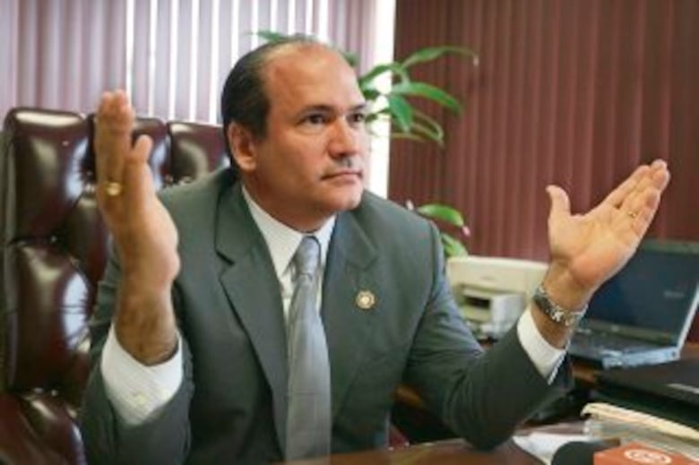 Mulino convocaría una constituyente originaria