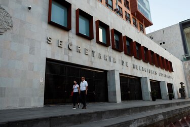 México recupera 29 objetos prehispánicos que estaban en San Francisco