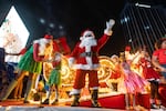 Más de 300 mil personas en el desfile de Navidad de ciudad de Panamá