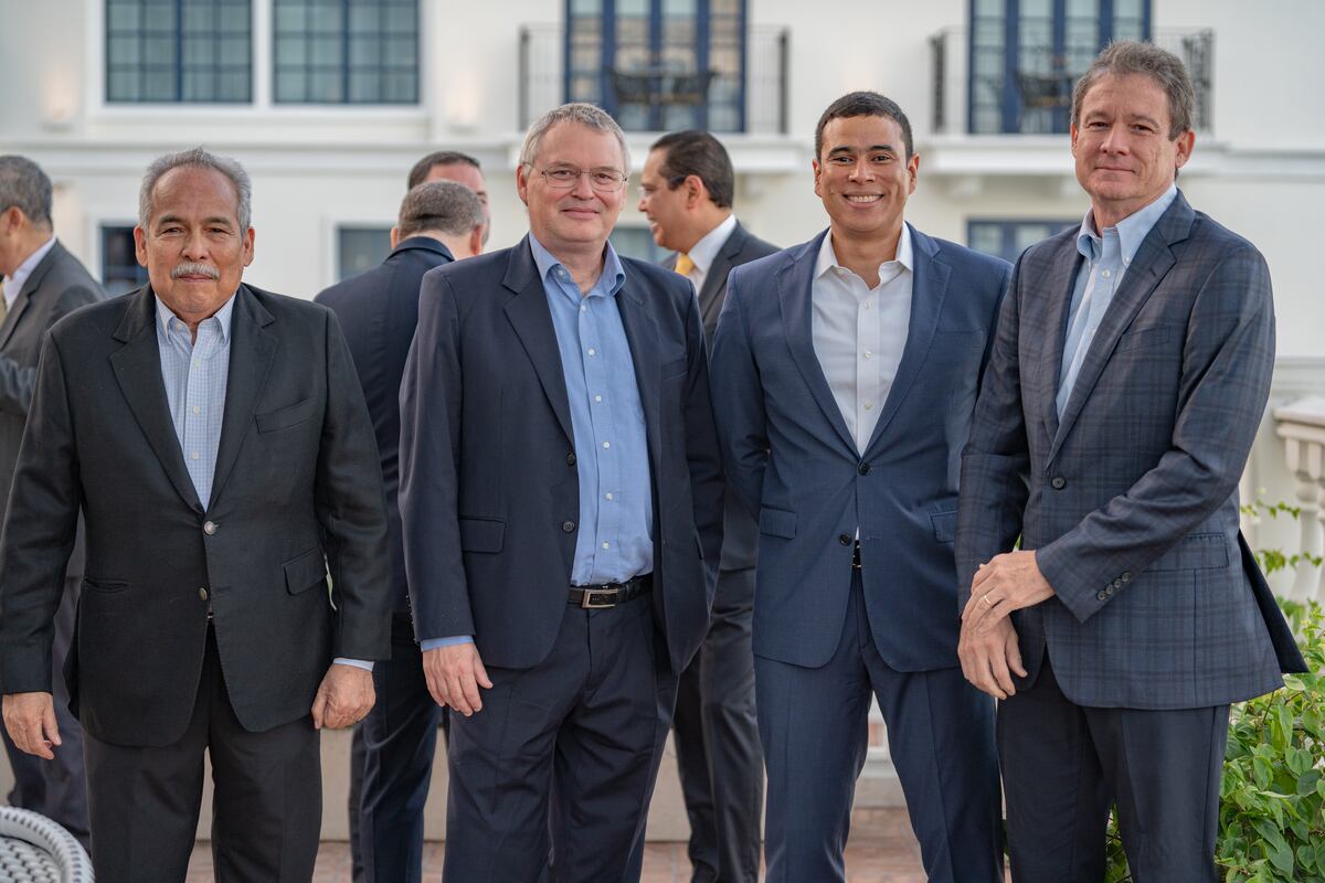 Carlos Urriola, Lars Jensen, Juan Carlos Croston, Charlie Langman