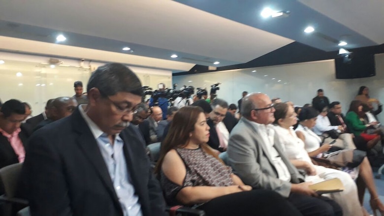 Comisión de Credenciales aprueba método de consultas para ratificación