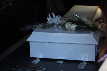 Fiscalía entrega los restos de joven holandesa a sus padres