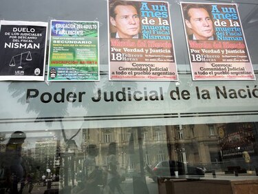 Argentina: Cuatro fiscales para reemplazar a Nisman en causa AMIA