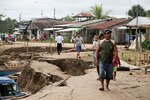 Al menos un muerto y 26 heridos tras sismo de 8 grados en Perú