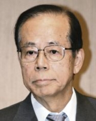 Yasuo Fukuda se perfila como sucesor de Abe
