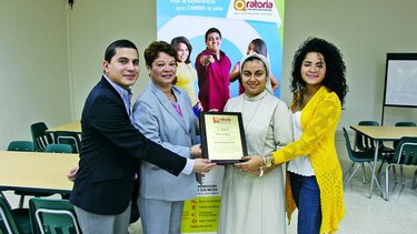 Concurso Nacional de Oratoria entrega proyecto