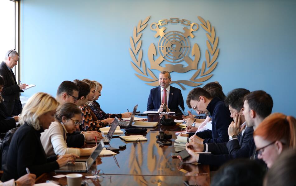 OMI alerta sobre la amenaza de la ‘flota oscura’ y su impacto en la seguridad marítima