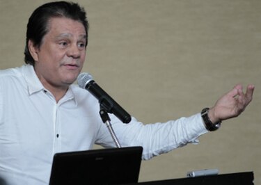 Roberto Durán cree que Pacquiao vencerá a Mayweather