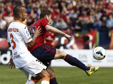 Osasuna deja escapar victoria y continúa amenazado por el descenso