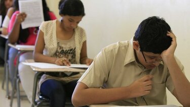 Se encarecen la educación y los servicios de salud
