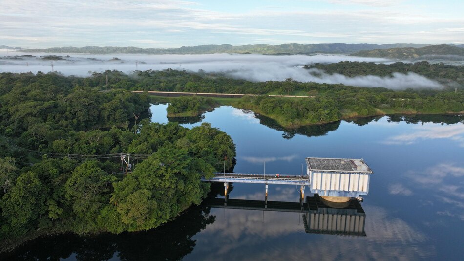 Pozos y potabilizadoras: la apuesta del Gobierno para el suministro de agua