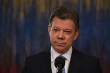 Juan Manuel Santos y Alejandro Ordóñez se enfrentan por diálogo de paz con las FARC