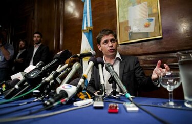 Incertidumbre tras default parcial de deuda de Argentina