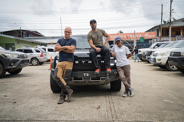 Ed Stafford llega a Panamá para descubrir el Darién a bordo del nuevo JETOUR T2 4x4 PHEV