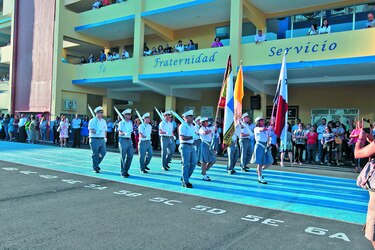 Buenas y malas noticias en el primer día de clases