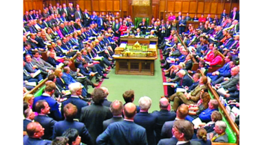 Legisladores apoyan elecciones británicas