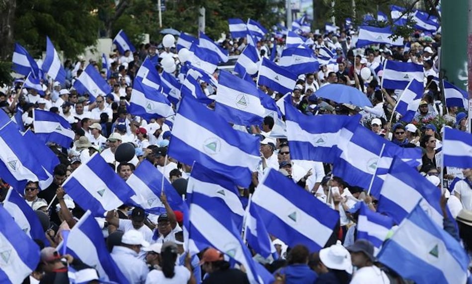 Multitudinaria marcha aumenta presión contra presidente de Nicaragua