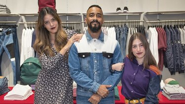 Calvin Klein celebra la reapertura de la tienda en Multiplaza Mall