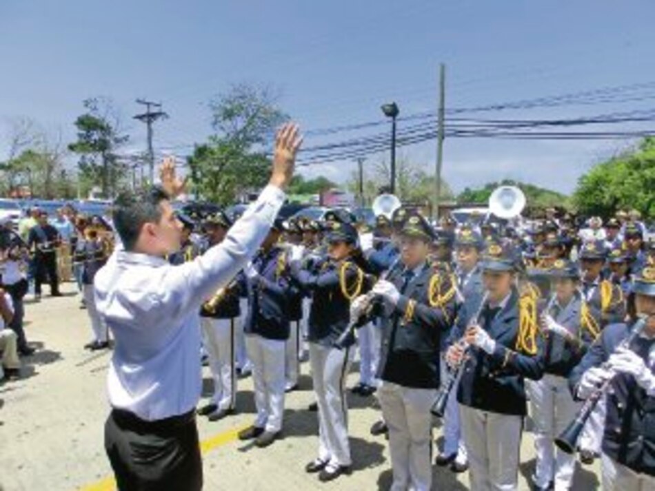 Banda de música chitreana deleitará a los californianos