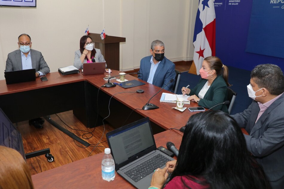 Ministro Sucre dice que no se ha planteado cerrar el año escolar; se tomarán decisiones por plantel debido a los casos de Covid-19