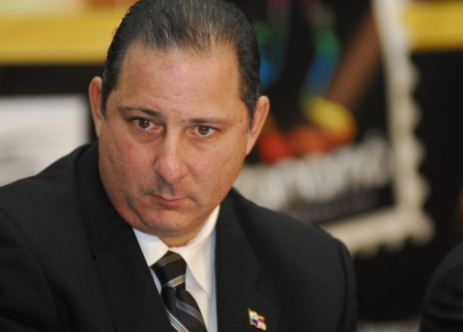 Salomon Shamah se distancia de los 'call centers' y del juez Ballesteros