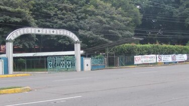 Padres se quejan porque el Meduca archiva caso del colegio San Agustín