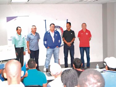Desarrollan capacitación internacional a entrenadores