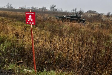 Tropas rusas toman otra aldea en ofensiva contra bastión ucraniano en Donetsk