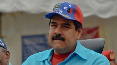 Maduro denuncia incursión de avión militar de EU en Venezuela