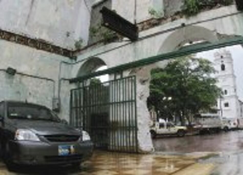 La restauración imposible