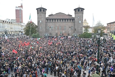Las protestas contra el coste de la vida y el Gobierno sacuden varias ciudades italianas